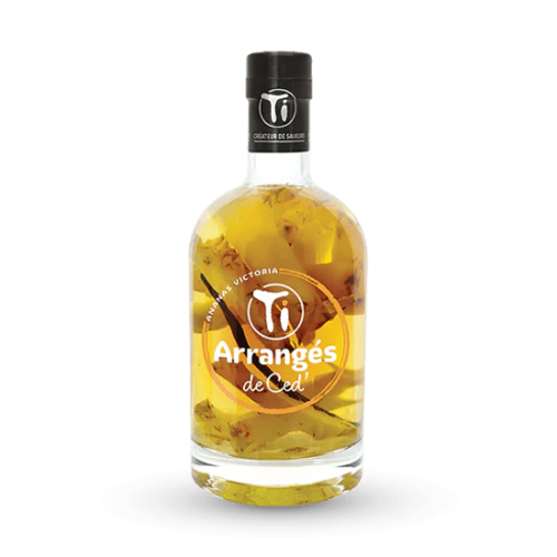 Ti Ced' Ananas Victoria, arranged rum 32%